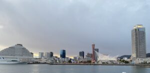 港・ポートタワー・街並み＝The 神戸