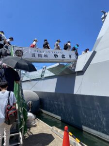 海上自衛隊 舞鶴フェスタ 護衛艦やはぎ 係留中の姿
