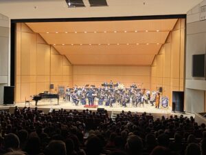 定期演奏会の遠景