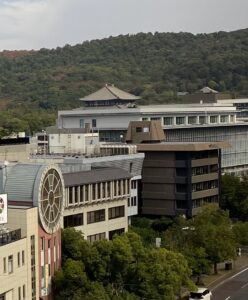 近鉄奈良駅中華料理店百楽からの風景